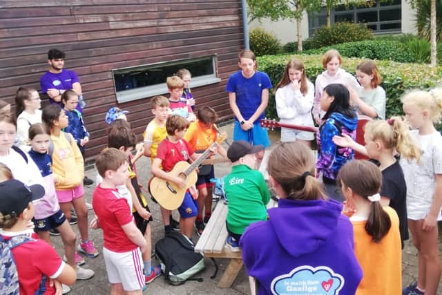 We aim to inspire a love of the Irish language & culture by make learning Irish fun.
