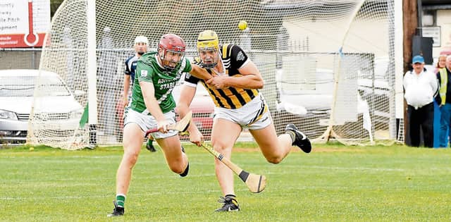 All eyes on the ball as the Mooncoin and Tullogher Rosbercon players battle for possession during the Michael Lyng Motors Hyundai intermediate hurling championship quarter-final in Mullinavat.