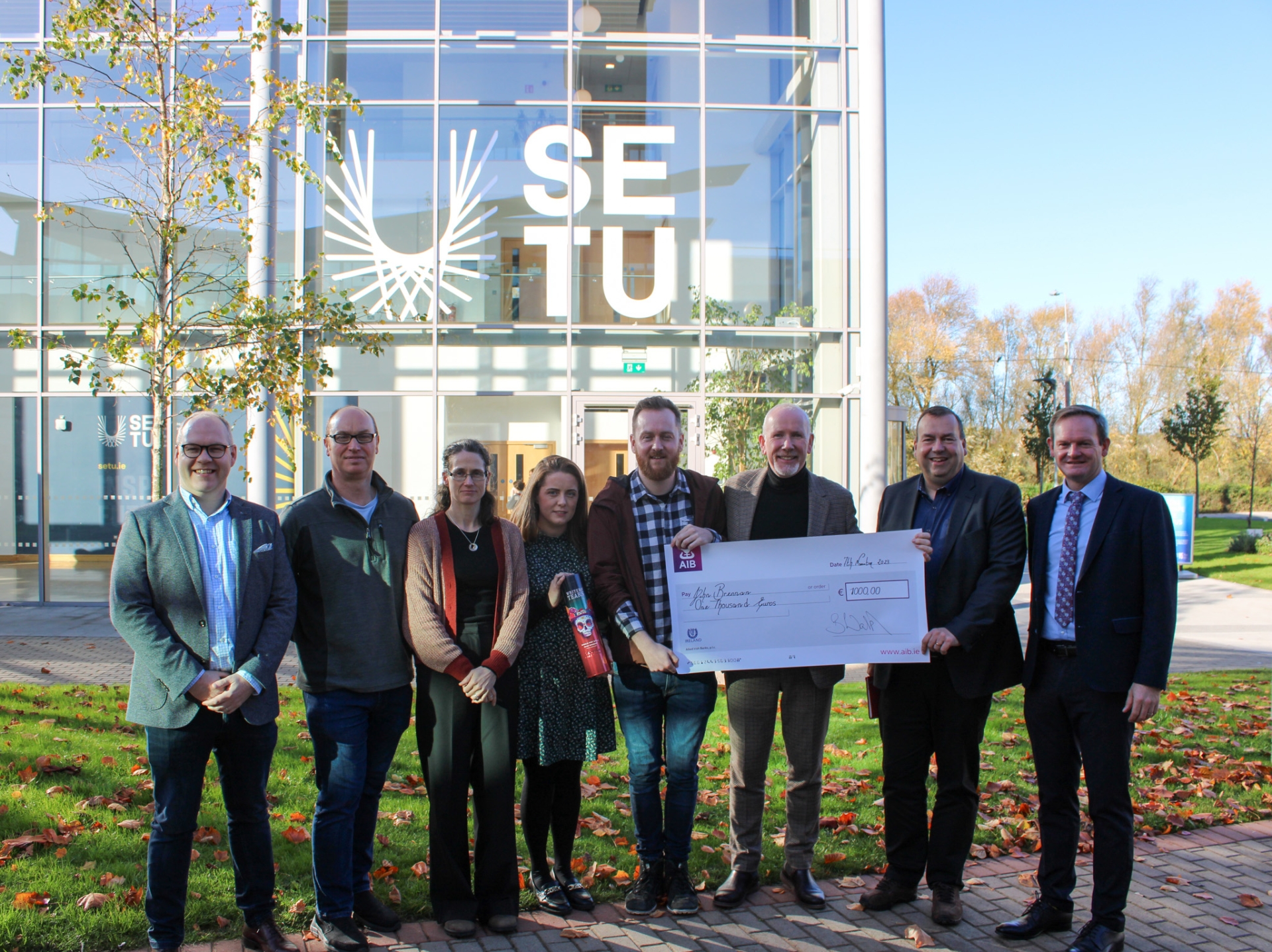 SETU student John Brennan awarded bursary by Walsh Whiskey