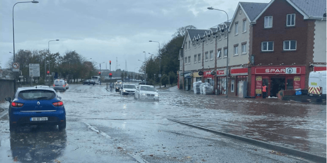 Flooded road in Ferrybank earlier today / PICTURE: Agnieszka Mickiewicz