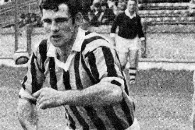 Kieran’s first county trial came in goal at minor level when only one keeper was chosen. His final year in 1963 he played in goal when Kilkenny went down in the final to Wexford. On the way, he left his mark when the great commentator Michéal O Hehir commended him on air for his outstanding performance in the Leinster semi-final replay against Dublin in Croke Park.