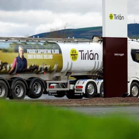 Tirlán milk tanker