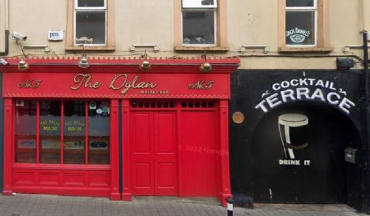 Kilkenny man scoops title of 'Bar Manager of the Year' Kilkenny Live