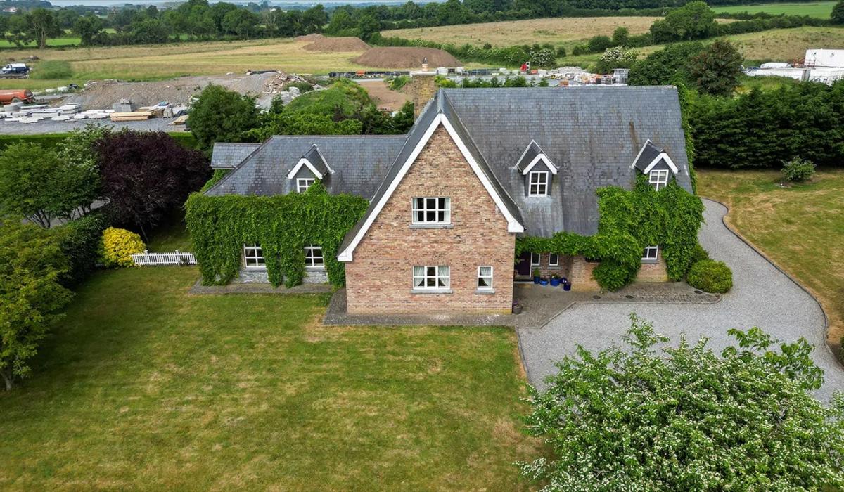 Beautiful property for sale on the edge of Kilkenny City see inside