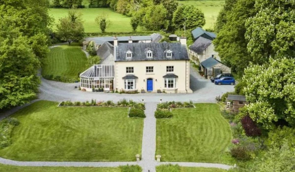 Stunning property with river frontage for sale in Kilkenny see pics