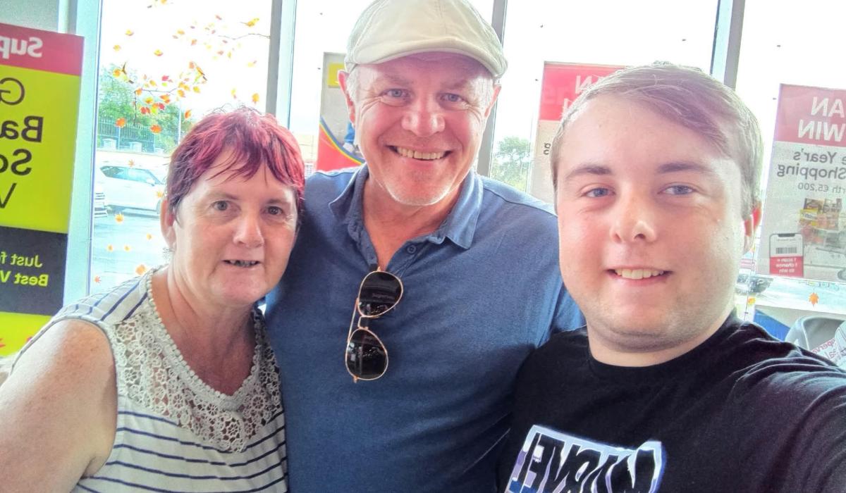 FLASHBACK: Kilkenny soap fans thrilled as they meet TV star