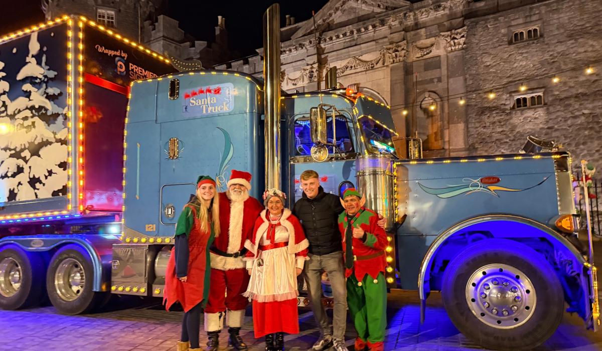 Santa Truck comes to Kilkenny for Laura Lynn! 