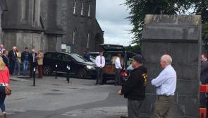 Willie Duggan late for his own funeral
