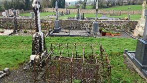Anti-Bodysnatching device still on Kilkenny grave