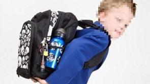 Alert: Gardaí warn over your child's name being visible on school bag 
