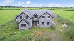 Property with a guide price of only €140k just needs a finishing touch - click for pics!
