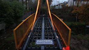 PICTURES: New bridge lifted into position in Kilkenny