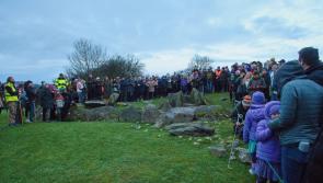 Hundreds flock to Kilkenny passage tomb  to celebrate the winter solstice 