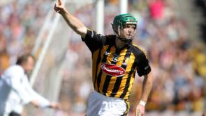 Howzat!!! - Kilkenny hurling legends DJ and King Henry line out for Irish Leprechauns cricket team for charity