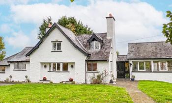 PICTURES: Charming fairytale property comes to market in Kilkenny City