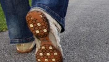 'Residents are not happy' - Pleas for investment in local 'dangerous' footpath 