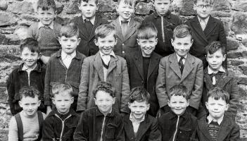 Can you recognise anybody from this old Kilkenny school pic?