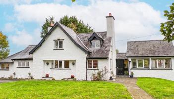 PICTURES: Charming fairytale property comes to market in Kilkenny City