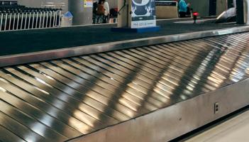 Irish man left suitcase containing just under &euro;600,000 worth of drugs on airport baggage carousel