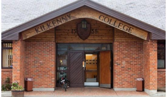 Col&aacute;iste Naomh Eoin: Gaeltacht summer courses in Kilkenny