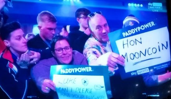 Kilkenny darts fans grab world attention at World Championships in 'Ally Pally'