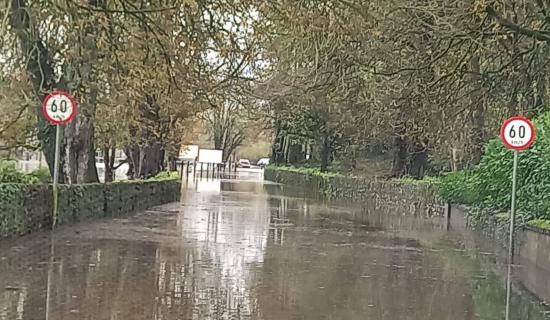 AVOID: Warning issued amid flooding on multiple roads in Kilkenny