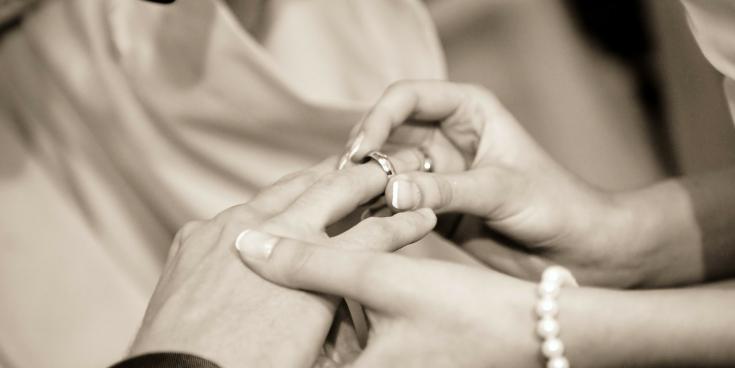 Widespread joy as hugely popular Kilkenny couple tie the knot