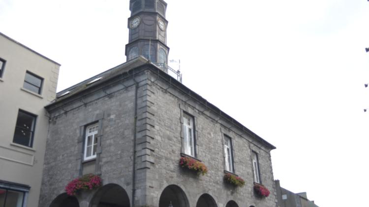 Archive - Grenade found outside Town Hall in Kilkenny (1963)
