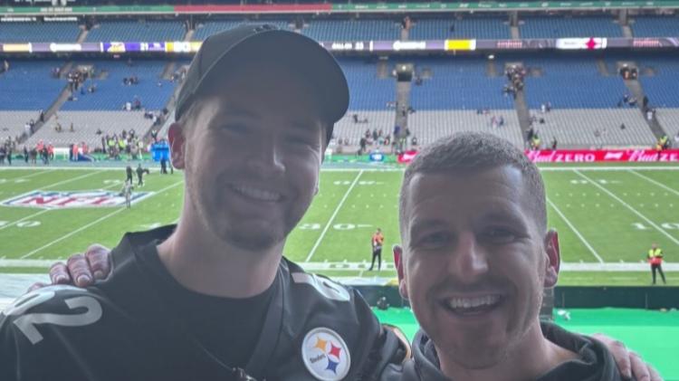 Kilkenny goalkeeper Eoin Murphy meets Premier League shot stopper at big event