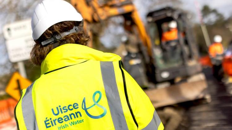 Uisce &Eacute;ireann crews investigating burst main in Thomastown