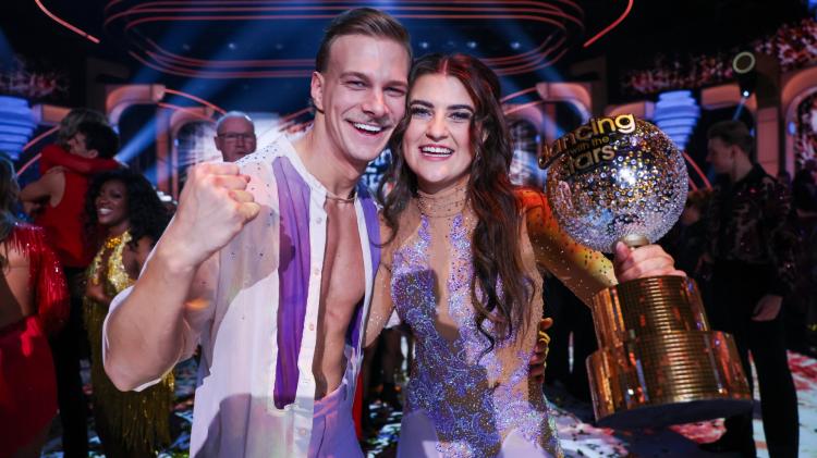 BREAKING:  Kilkenny's Katelyn Cummins wins Dancing With The Stars
