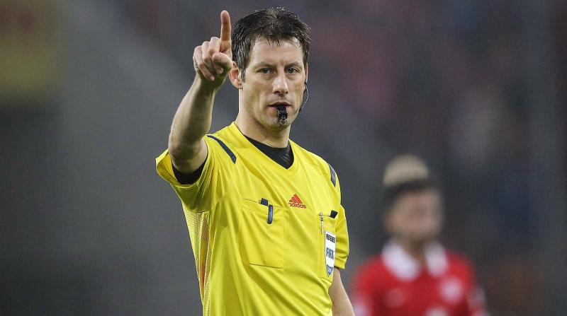 Referee