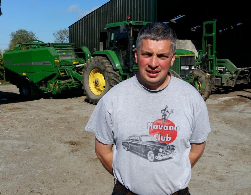 It's great baling weather as Carrigan farm in Clara, Kilkenny   hosts All Ireland Bailing Challenge 