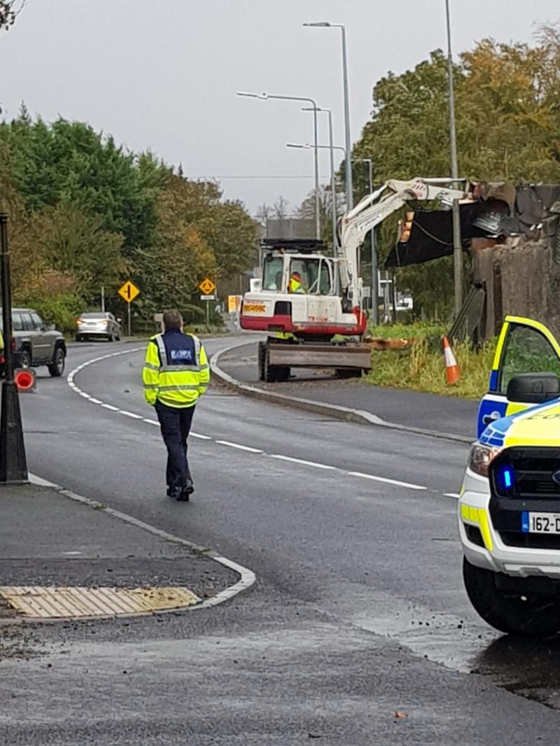 #Ophelia - Callan Road closed in Kilkenny city