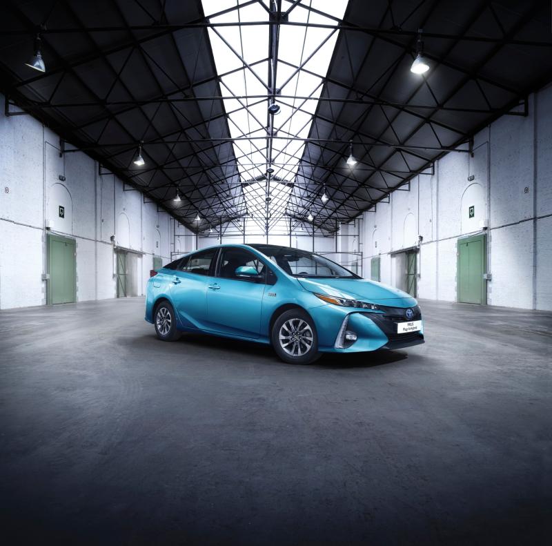 Toyota offer self help way to move from diesel to hybrid
