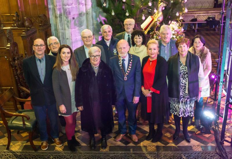 Charities receive cash from Lions Club