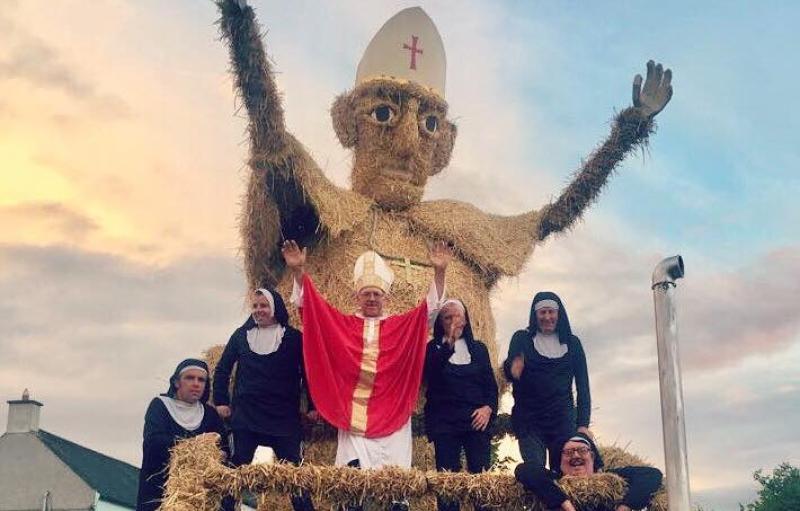 PICTURES: Pope and Popemobile centre stage at Durrow Scarecrow Festival 