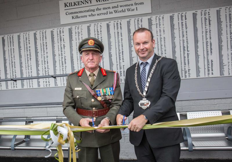 War Memorial unveiled at MacDonagh Station