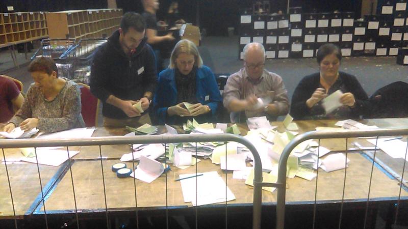 Unofficial result in Kilkenny Carlow gives Higgins a 12,000 vote lead over Casey
