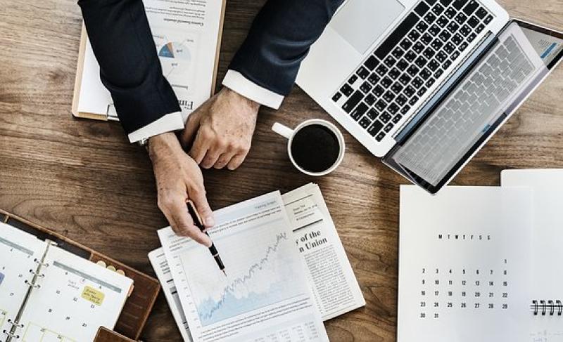 Vacancy at Charles R Wynne for an office manager/accountant