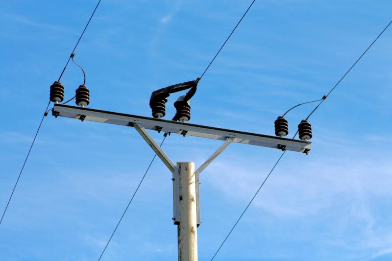 Overhead electricity lines