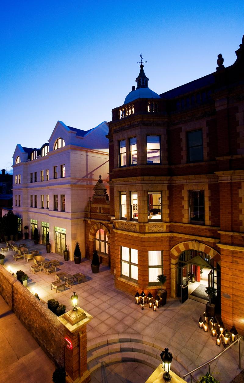 Delightful times at the stunning Dylan Hotel on the salubrious southside of Dublin City 