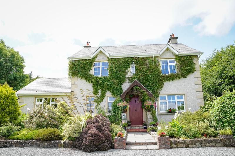 Kilkenny Property Watch: A charming farmhouse style residence in Ballyshane 