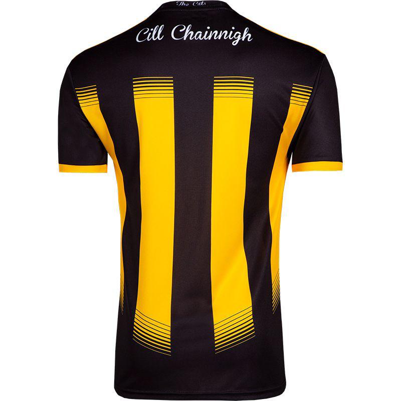 Full back position - who will guard the edge of the square?