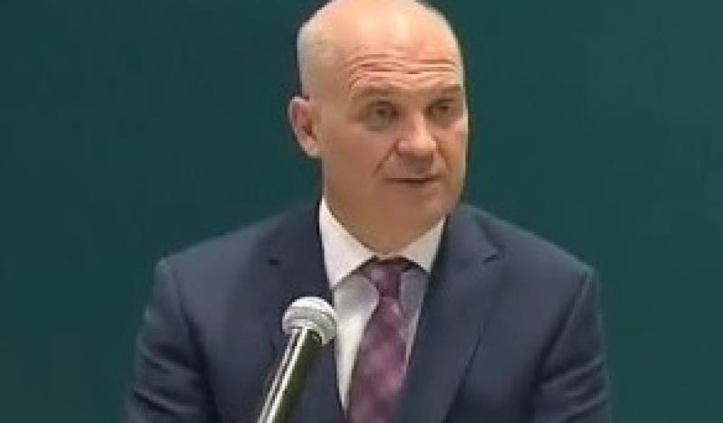Today's return to schools after midterm break is safe, CMO Tony Holohan claims