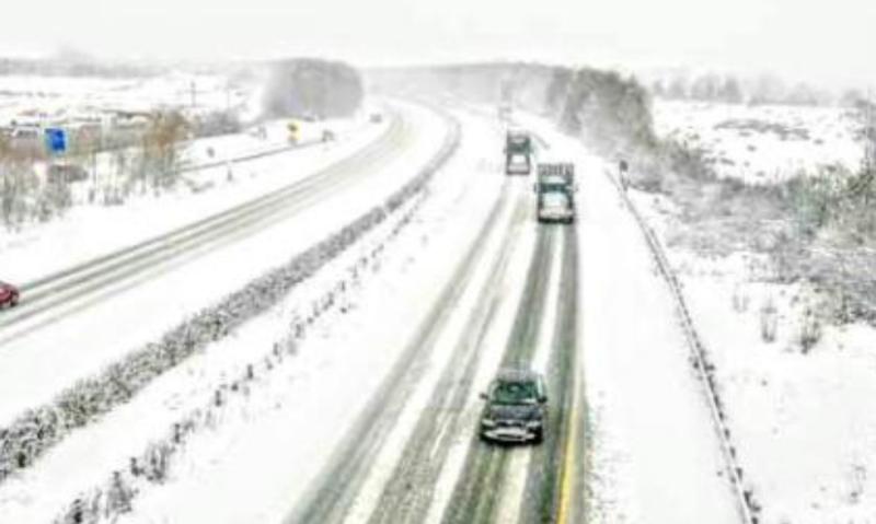Rare weather event could bring heavy snow to Ireland 