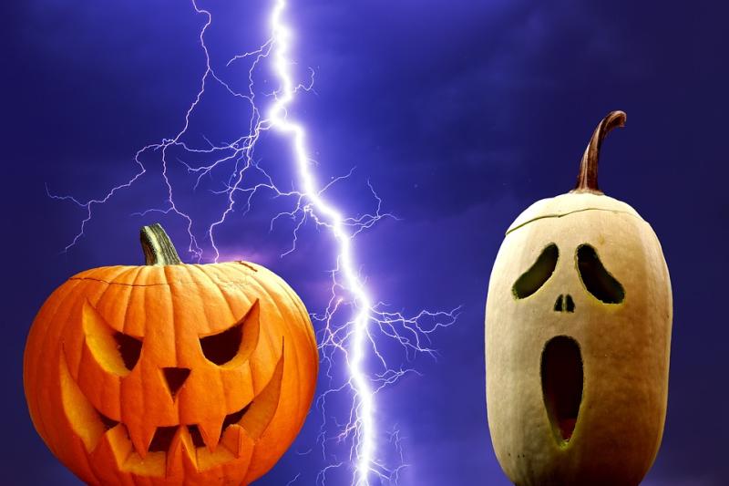 Met Éireann's grim weather for Halloween trick or treaters includes 'lightning and hail'