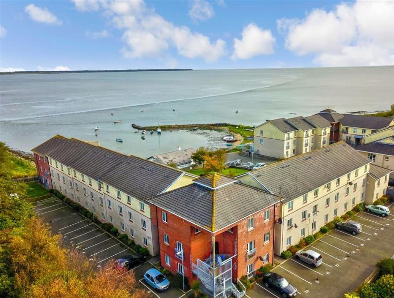 PROPERTY WATCH Panoramic harbour views a stone's throw from the