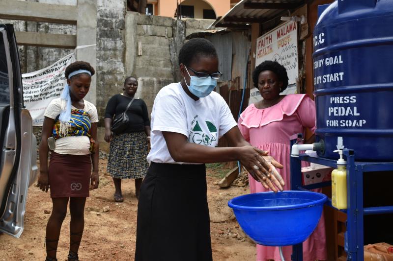 Actor Idris Elbas partners with aid agency GOAL on Covid-19 awareness in Sierra Leone