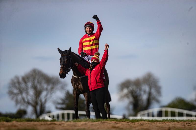 Dream return for Klassical in Ladbrokes Stayers' Hurdle Kilkenny Live
